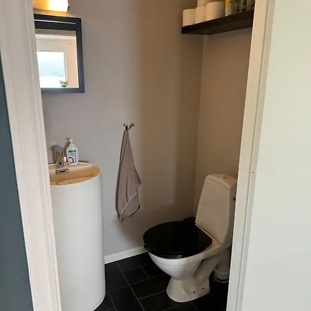 Villa Med Fantastisk Uteplass! 10 Sengeplasser! *