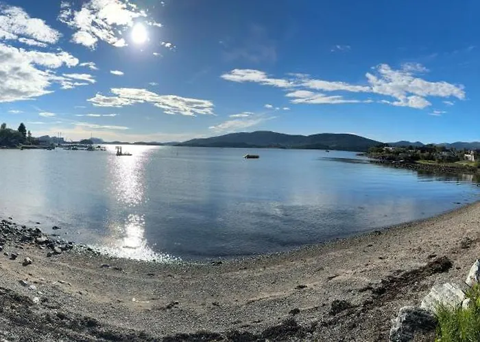 Med Fantastisk Uteplass! 10 Sengeplasser!