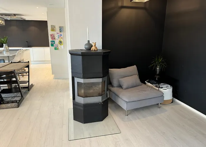 Med Fantastisk Uteplass! 10 Sengeplasser! Villa *